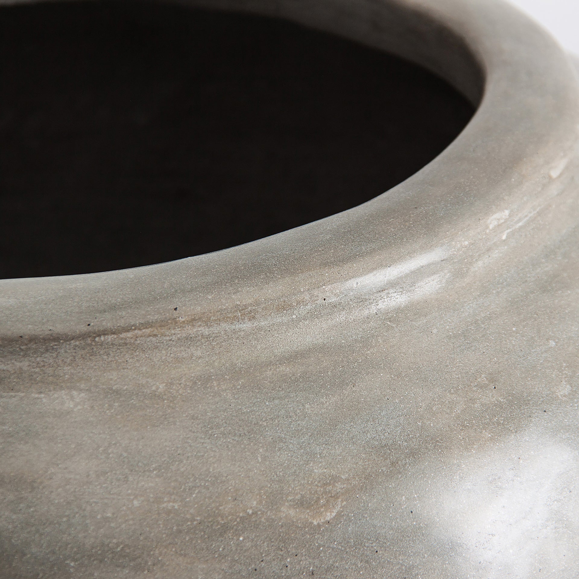 MOON PLANT POT
